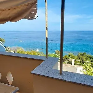  Casa vacanze Independent With Spectacular View Italia