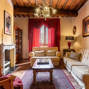 Porta Nuova Apartment